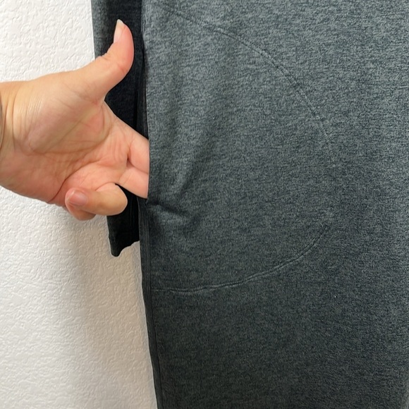 Athleta Uptempo Dress Heathered Grey size Small - Picture 4 of 7